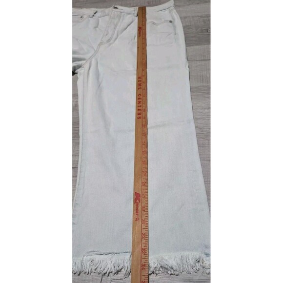 American Eagle Jeans Women Wide Leg Crop Beautiful Bleach Out Size 16 Short - Picture 10 of 12